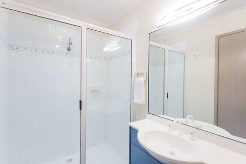 Shoal Bay Holiday Park - Accommodation Asia 2