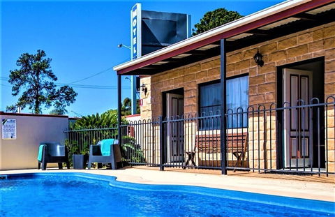 Ascot Lodge Motor Inn Kingaroy - Accommodation Asia 1