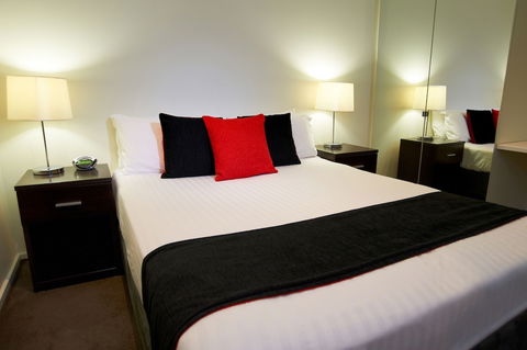 City Edge On Elizabeth - Accommodation Asia 3