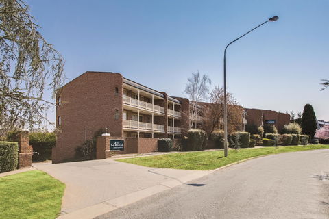 Adina Serviced Apartments Canberra Kingston - Accommodation Asia 0