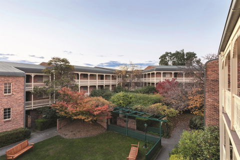 Adina Serviced Apartments Canberra Kingston - Accommodation Asia 4