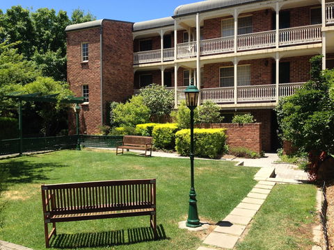 Adina Serviced Apartments Canberra Kingston - Accommodation Asia 2