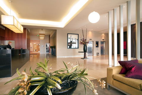 Adina Apartment Hotel Melbourne On Flinders - Accommodation Asia 5