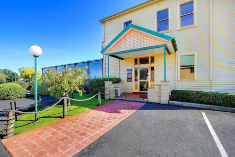 Comfort Inn The Pier - Accommodation Asia 2