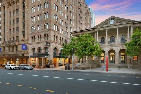 The Manor Apartment Hotel - Accommodation Asia 0
