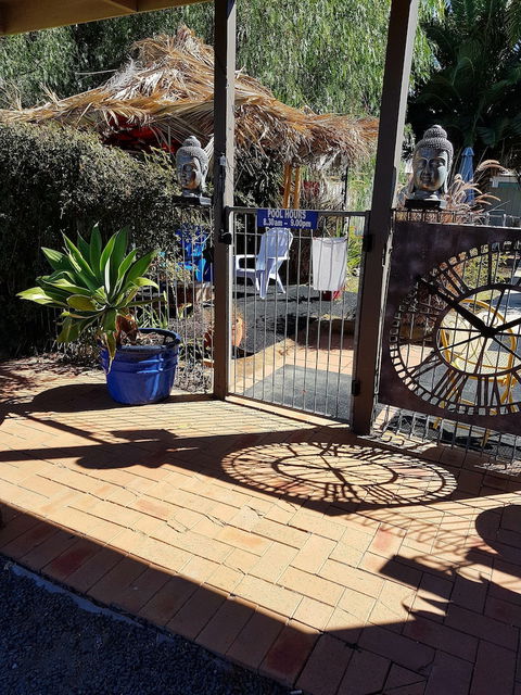 Bidgee Motor Inn - Accommodation Guide 3