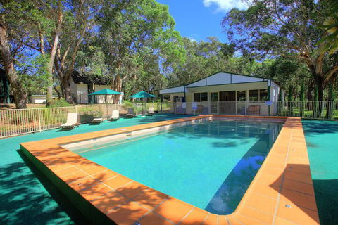 The Retreat Port Stephens - Accommodation Guide 6