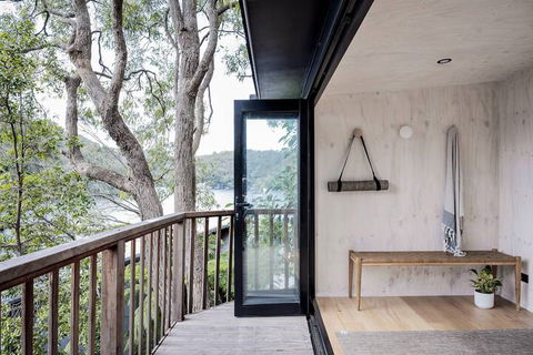 Calabash Bay Lodge - Accommodation Guide 6