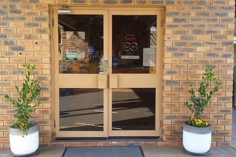 Sandhurst Motor Inn Bendigo - Accommodation Guide 1