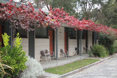 Prom Country Lodge - Accommodation Guide 3