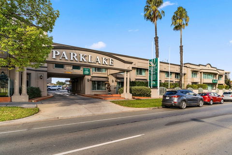 Quality Hotel Parklake Shepparton - Accommodation Asia 0