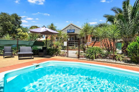 Comfort Inn Coach And Bushmans - Accommodation Asia 7