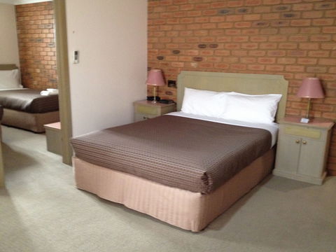 Bendigo Golden Square Motor Inn - Accommodation Asia 5