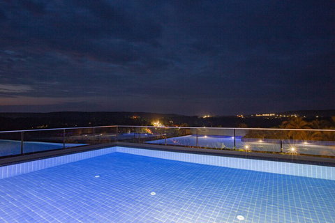 Kims Beach Hideaway - Accommodation Guide 2