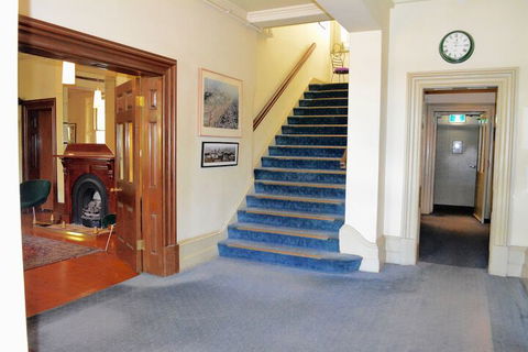 Richmond Hill Hotel - Accommodation Asia 5