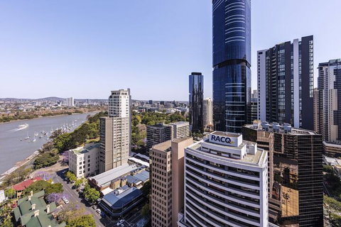 Oaks Brisbane On Felix Suites - Accommodation Guide 2
