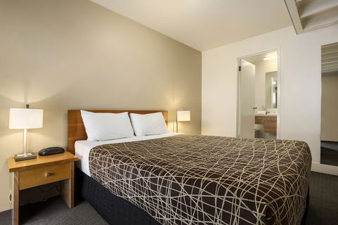 Old Woolstore Apartment Hotel - Accommodation Asia 3