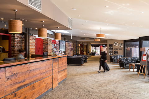 Old Woolstore Apartment Hotel - Accommodation Asia 2