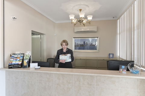 The Peninsula Riverside Serviced Apartments - Accommodation Asia 4