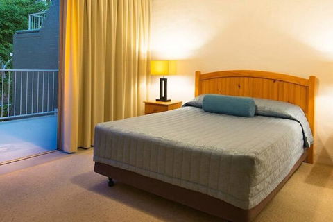 Palm Court Noosa - Accommodation Asia 6