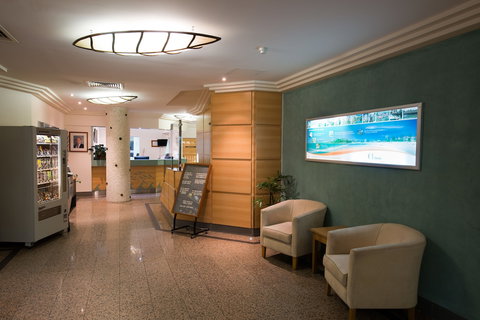 Beachcomber International Resort - Accommodation China 6