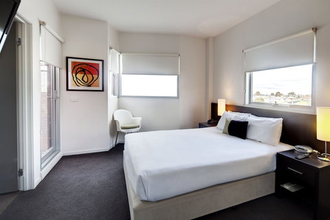 Punthill Essendon - Accommodation Guide 6