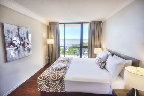 Cairns Plaza Hotel - Accommodation China 6