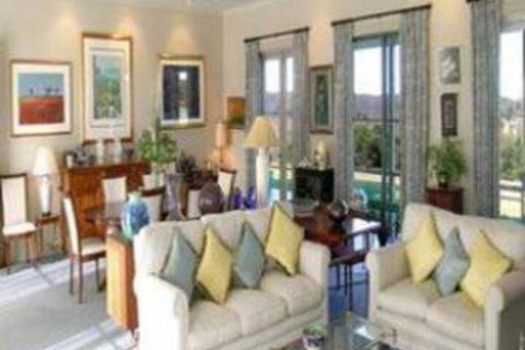 Meadowlake Lodge - Accommodation Asia 1