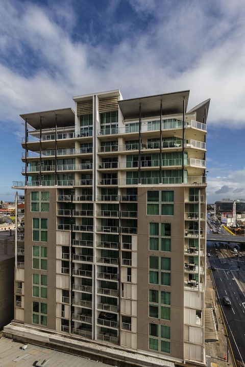 Oaks Adelaide Horizons Suites - Accommodation Asia 3