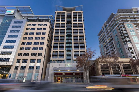 Oaks Adelaide Horizons Suites - Accommodation Asia 2