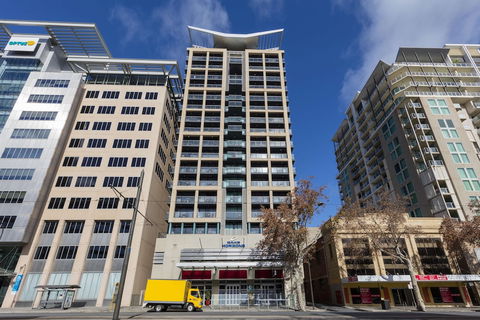 Oaks Adelaide Horizons Suites - Accommodation Asia 5
