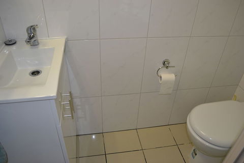 Whalers Rest Motor Inn - Accommodation Asia 6