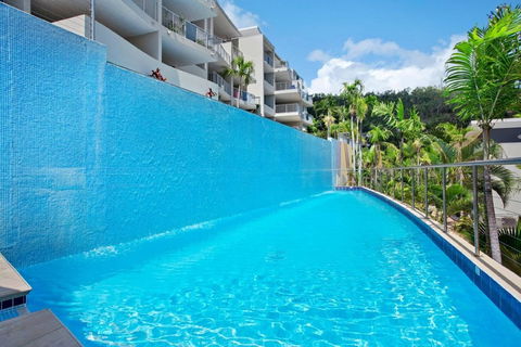 Azure Sea Whitsunday Resort - Accommodation Guide 1