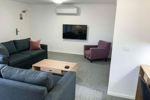 Quest Sale - Accommodation Asia 7