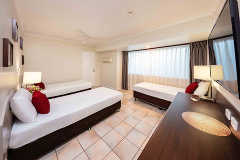 Hides Hotel Cairns - Accommodation China 4