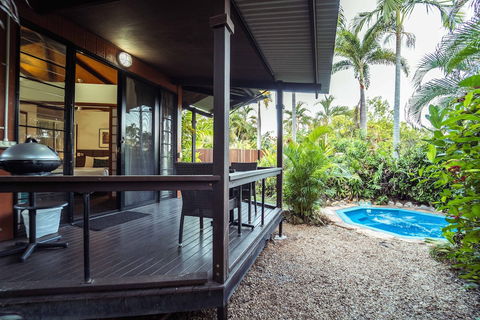 Palms City Resort - Accommodation Asia 5