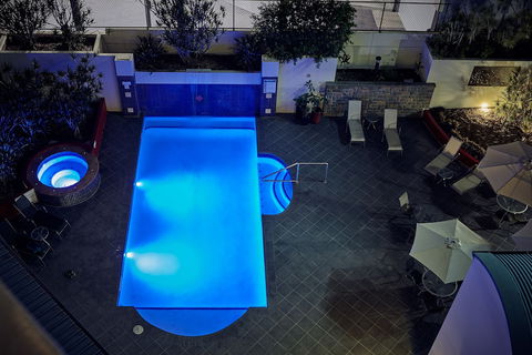 West End Central Apartments - Accommodation Guide 2