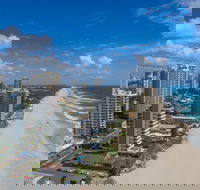 Pacific Views Resort - Accommodation Asia