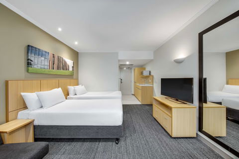 Travelodge Hotel Macquarie North Ryde Sydney - Accommodation Asia 5