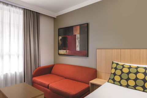 Travelodge Hotel Garden City Brisbane - Accommodation Asia 5