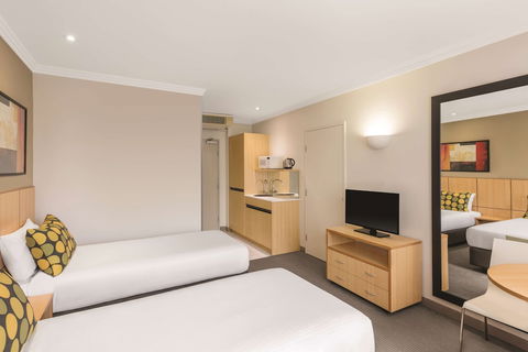 Travelodge Hotel Garden City Brisbane - Accommodation Asia 4