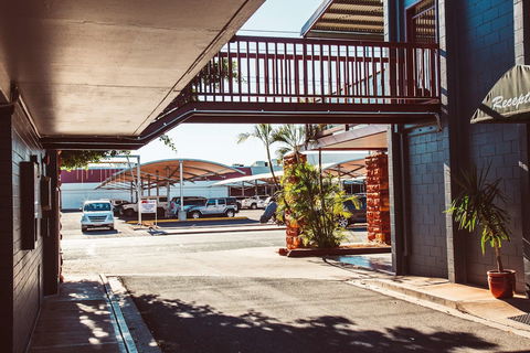 Elkira Court Motel - Accommodation Asia 1