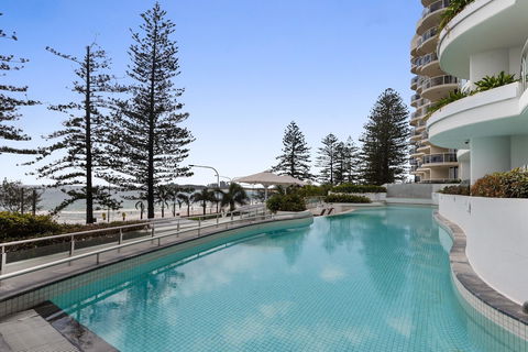 Mantra Sirocco Resort - Accommodation Asia 5