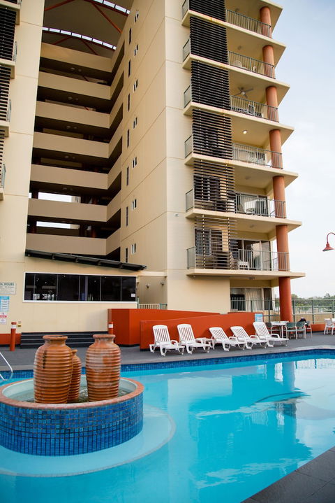 Cullen Bay Resort - Accommodation Guide 5