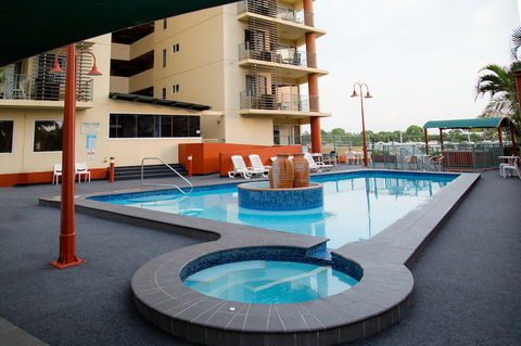 Cullen Bay Resort - Accommodation Guide 4
