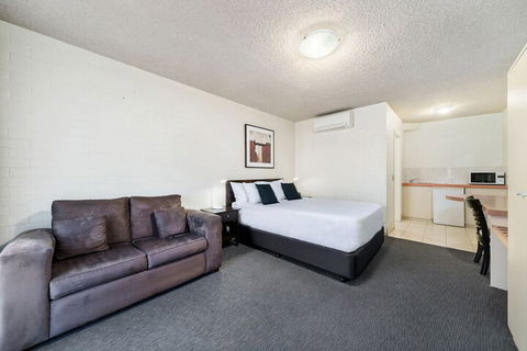 City Reach Motel - Accommodation Asia 4