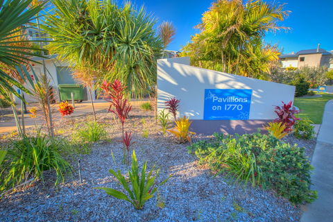 Pavillions On 1770 - Accommodation Guide 1