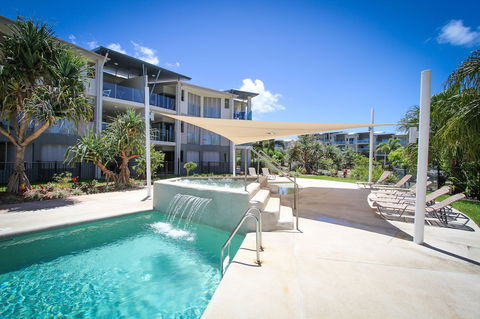 Pavillions On 1770 - Accommodation Guide 3