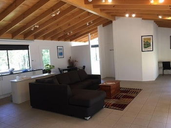Eaglereach Wilderness Resort - Accommodation Asia 5