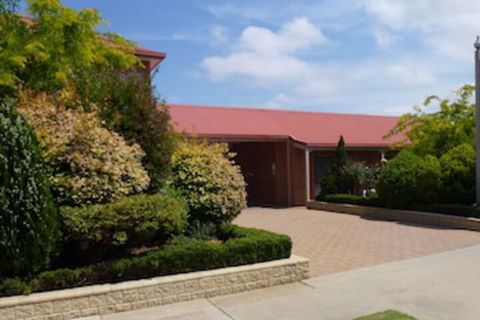 Colonial Motor Inn Bairnsdale - Accommodation Asia 0